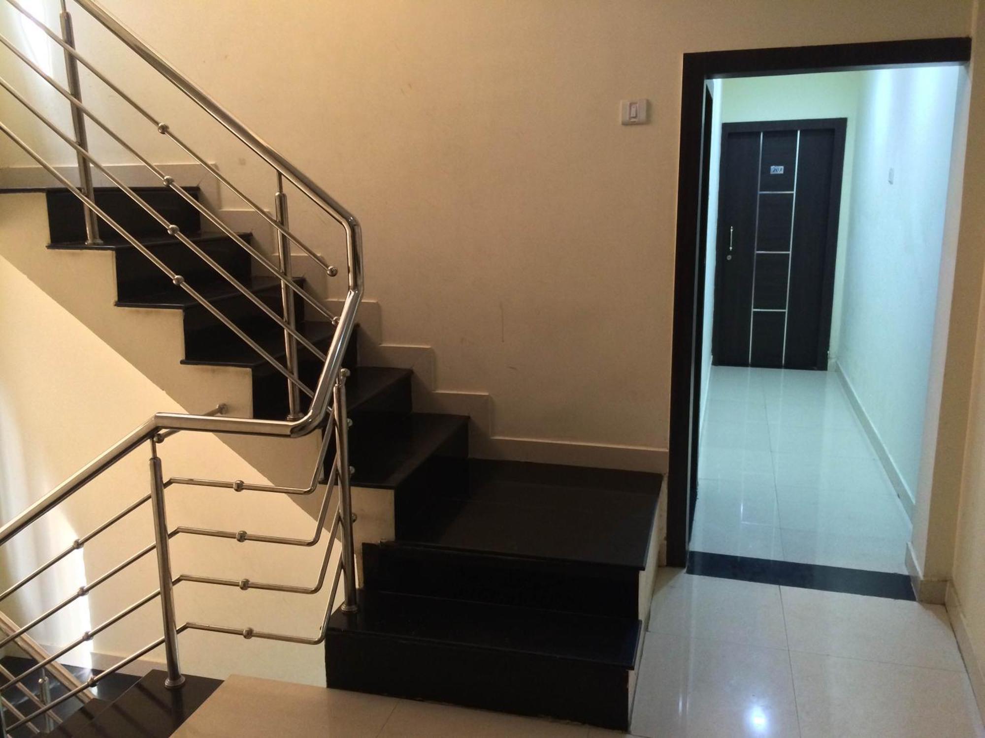 Hotel Vrandavan Palace Near Mahakal Temple Ujjain Ngoại thất bức ảnh